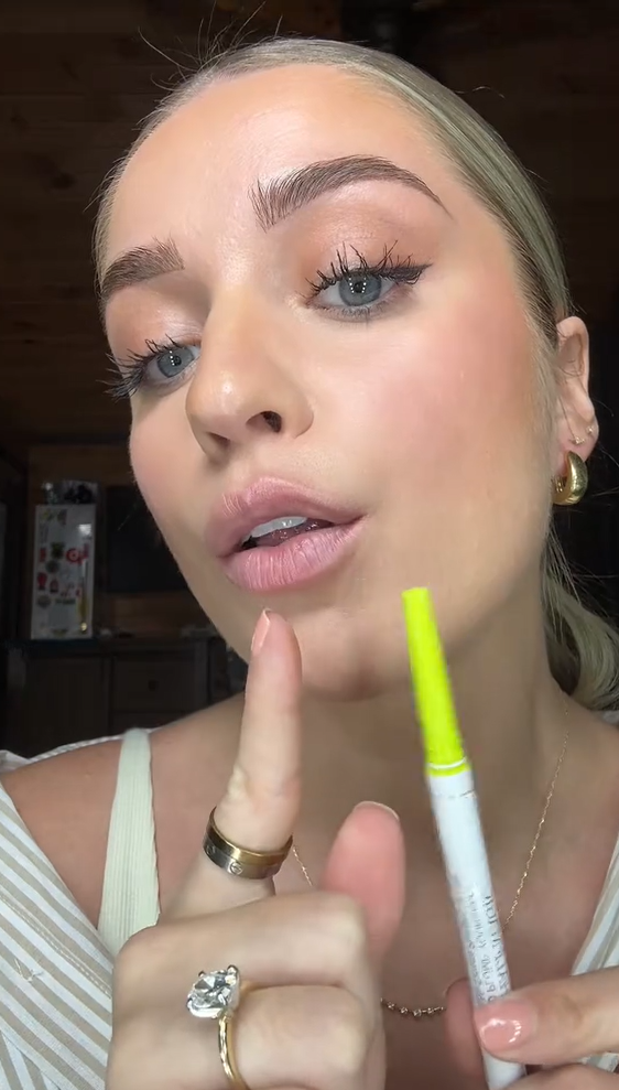 INVISILUMP Lip Plumper